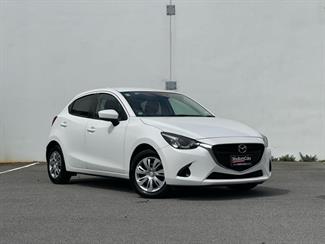 2017 Mazda Demio - Thumbnail