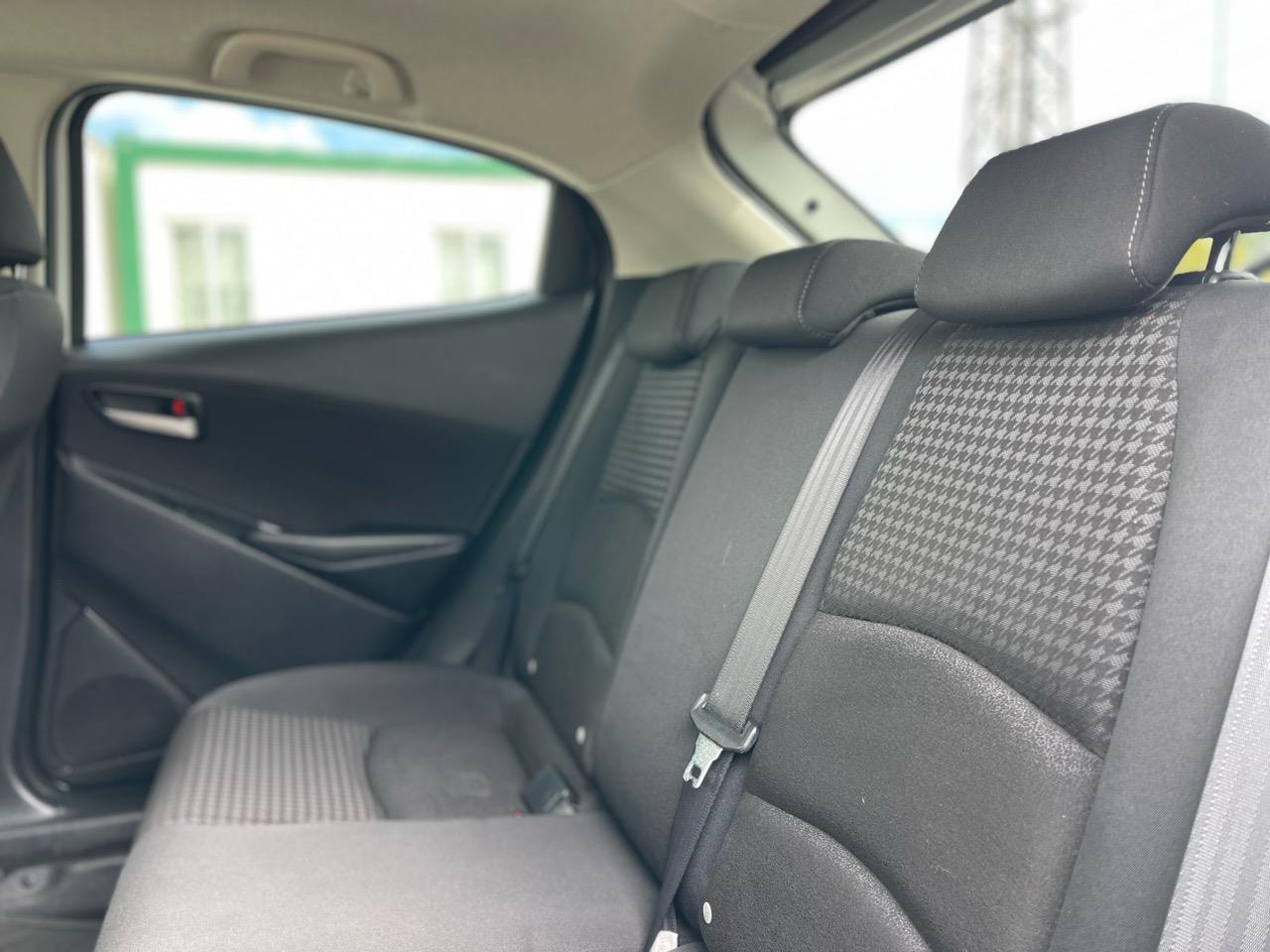 2017 Mazda Demio