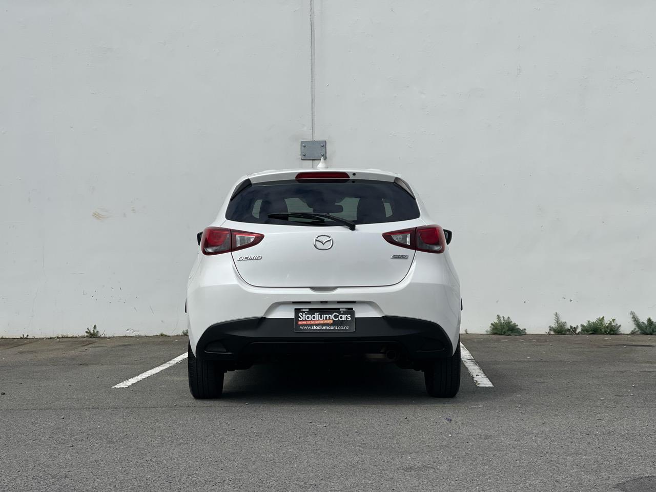 2017 Mazda Demio