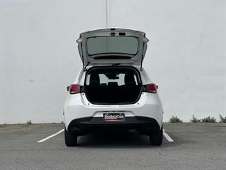 2017 Mazda Demio - Thumbnail