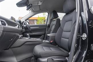 2017 Mazda CX-5 - Thumbnail