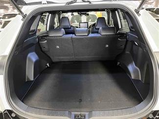 2021 Toyota RAV4 - Thumbnail