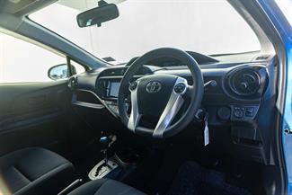 2017 Toyota AQUA - Thumbnail