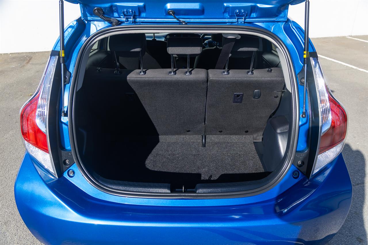 2017 Toyota AQUA