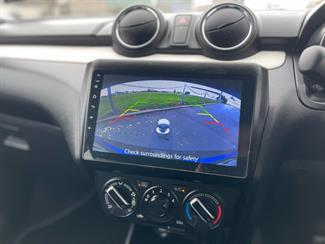 2021 Suzuki Swift - Thumbnail
