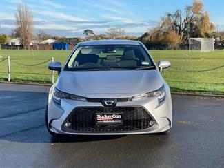 2020 Toyota Corolla - Thumbnail
