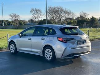 2020 Toyota Corolla - Thumbnail