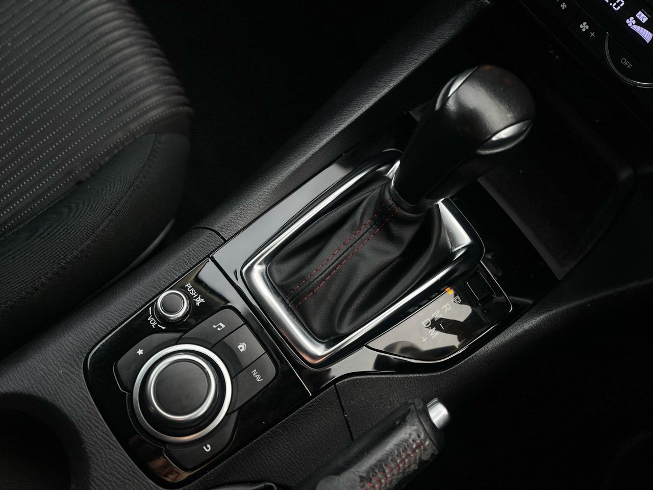 2014 Mazda Axela