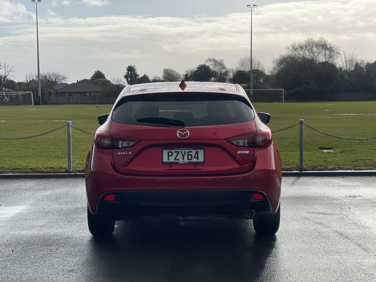 2014 Mazda Axela