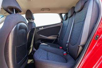 2018 Hyundai Accent - Thumbnail