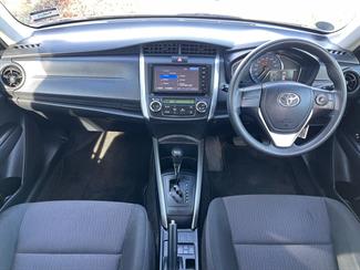 2015 Toyota Corolla Fielder - Thumbnail