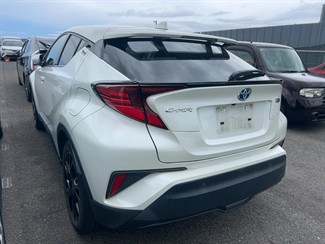 2020 Toyota C-HR - Thumbnail