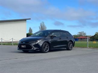 2020 Toyota Corolla - Thumbnail