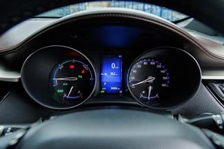 2017 Toyota C-HR - Thumbnail