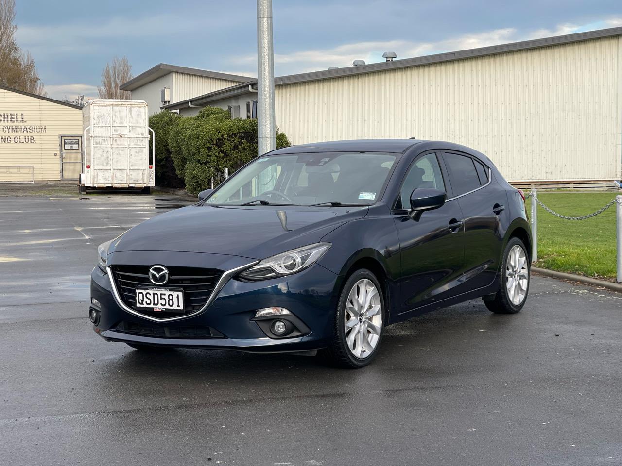 2015 Mazda Axela