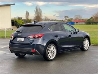 2015 Mazda Axela - Thumbnail
