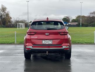 2018 Kia Sportage - Thumbnail