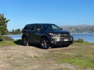 2017 Toyota Highlander - Thumbnail