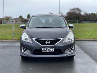 2015 Nissan Pulsar - Thumbnail