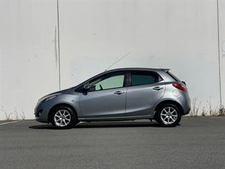 2012 Mazda Demio - Thumbnail