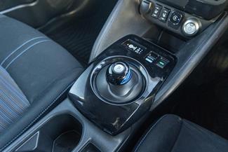 2018 Nissan LEAF - Thumbnail