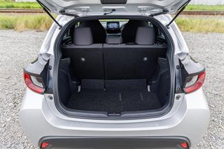 2020 Toyota Yaris - Thumbnail