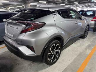 2017 Toyota C-HR - Thumbnail