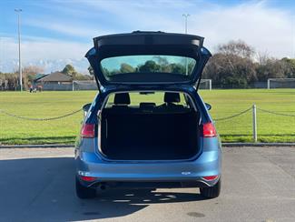 2015 Volkswagen Golf - Thumbnail