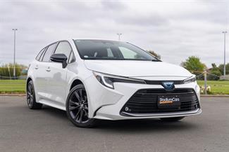 2025 Toyota Corolla - Thumbnail