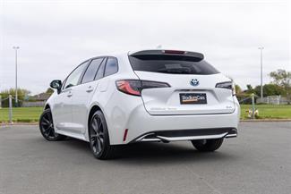 2025 Toyota Corolla - Thumbnail