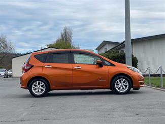 2018 Nissan Note - Thumbnail