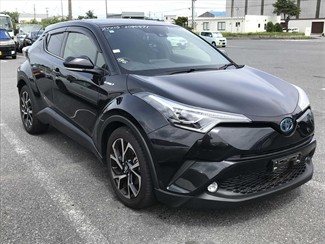 2017 Toyota C-HR - Thumbnail