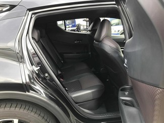 2017 Toyota C-HR - Thumbnail