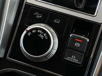 2021 Mitsubishi Pajero Sport - Thumbnail