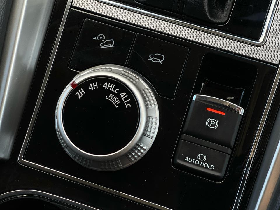 2021 Mitsubishi Pajero Sport