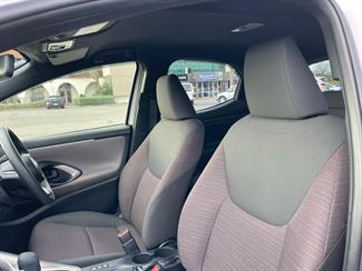 2020 Toyota Yaris - Thumbnail