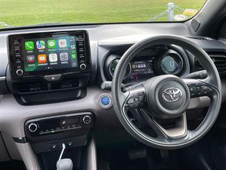 2020 Toyota Yaris - Thumbnail
