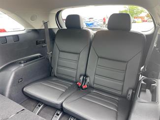 2018 Kia Sorento - Thumbnail