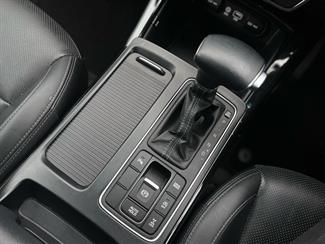 2018 Kia Sorento - Thumbnail