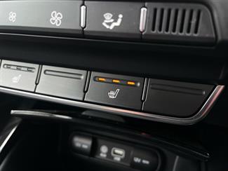 2018 Kia Sorento - Thumbnail