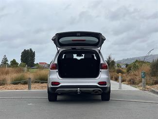 2018 Kia Sorento - Thumbnail