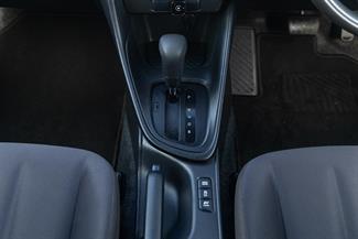 2021 Toyota Yaris - Thumbnail