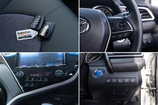 2017 Toyota Camry - Thumbnail