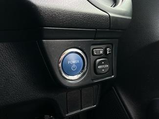 2014 Toyota Corolla - Thumbnail