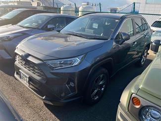 2021 Toyota RAV4 - Thumbnail