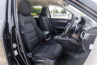 2017 Mazda CX-5 - Thumbnail