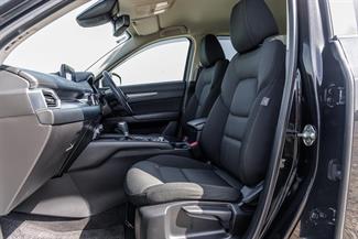 2017 Mazda CX-5 - Thumbnail