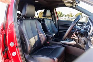 2024 Mitsubishi Eclipse Cross - Thumbnail