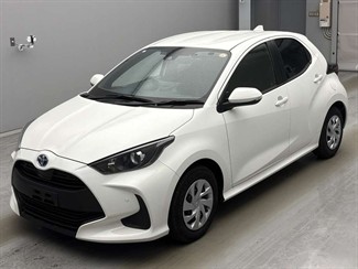 2021 Toyota Yaris - Thumbnail