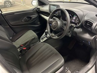 2021 Toyota Yaris - Thumbnail